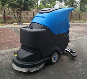<b>導致洗地機工作效率變差的因素有哪些？</b>